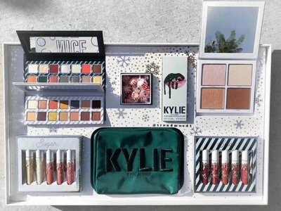 New Kylie Jenner 2017 Holiday Edition Bundle Wholesale